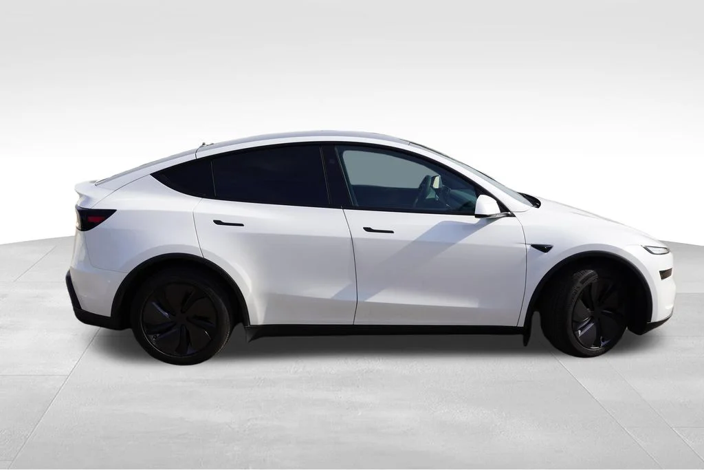 Used 2026 White Tesla Long Range image 2