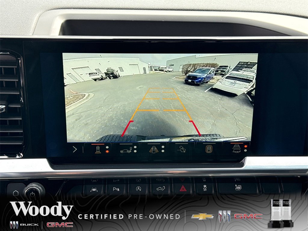 2025 CHEVROLET SILVERADO - Image 23