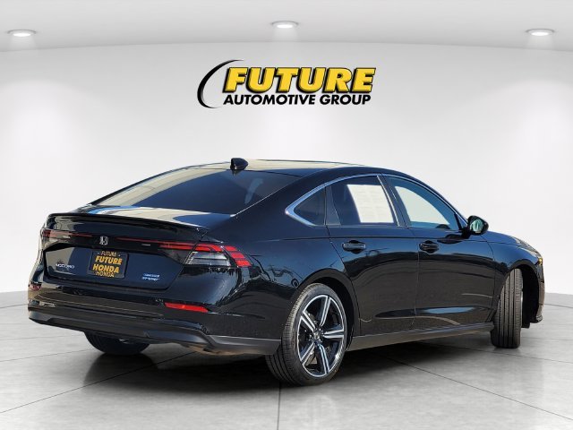 Used 2024  Honda Sport image 4