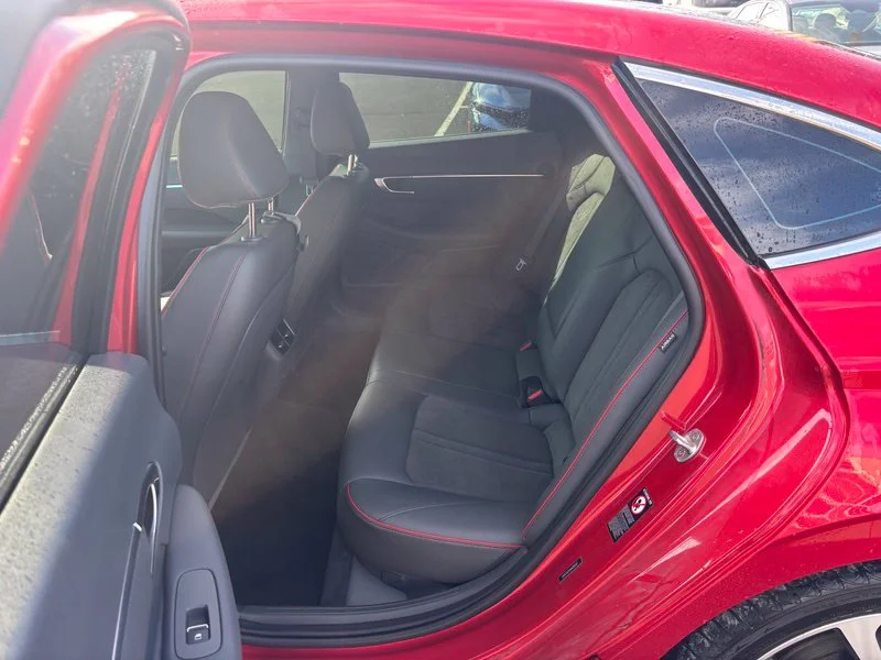 Used 2021 Red Hyundai SEL Plus image 10