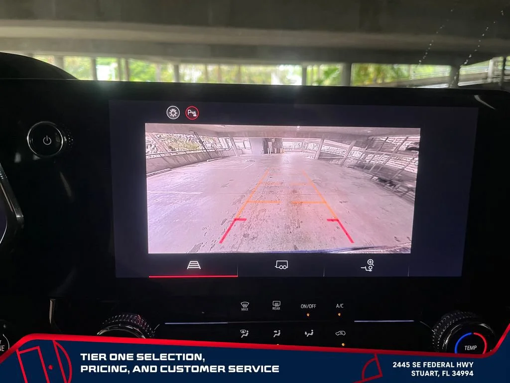 New 2026 Rapids Metallic GMC Elevation image 21