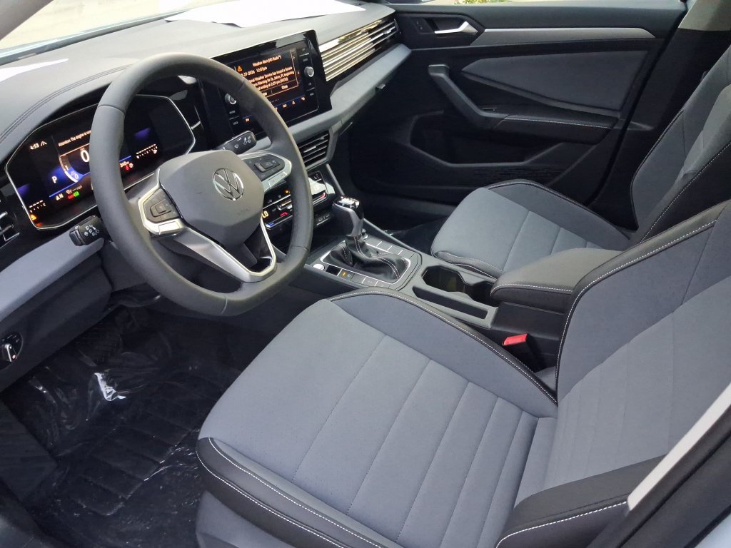 New 2026 Gray Volkswagen 1.5T SE image 7