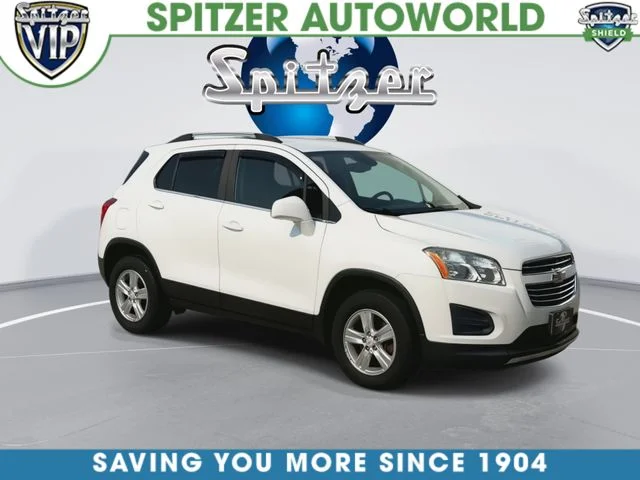 Used 2016 White Chevrolet LT image 3