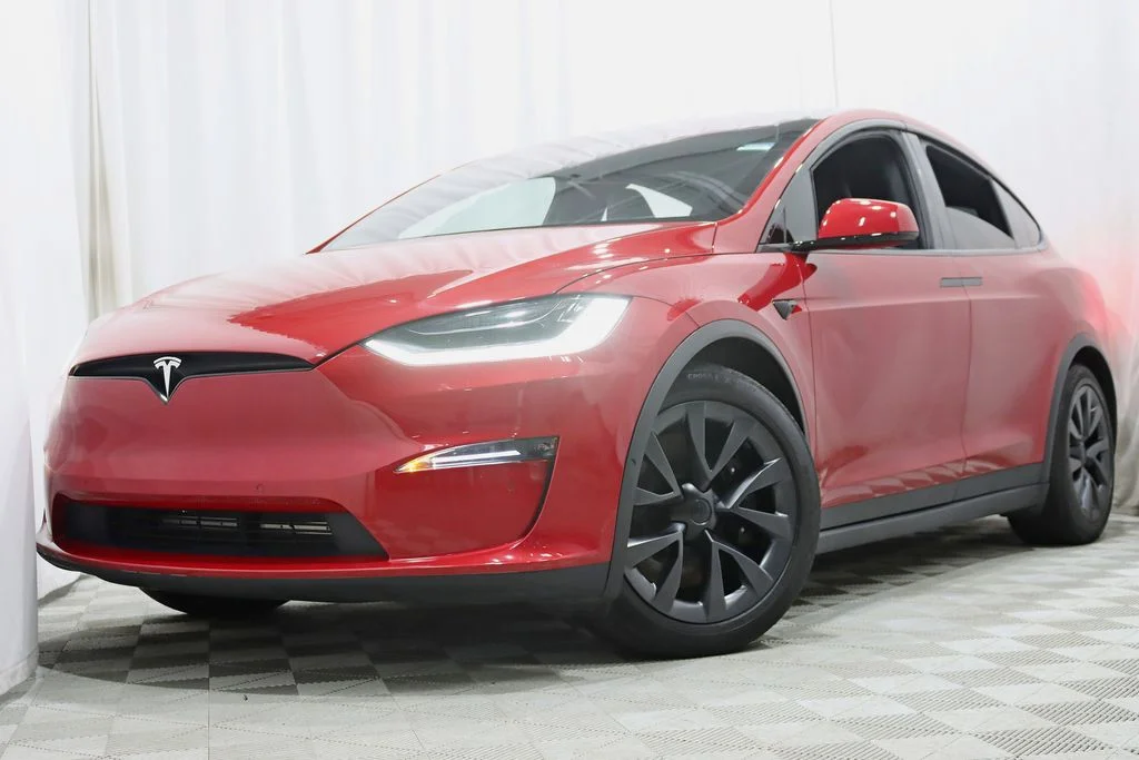 2022 Tesla Model X Plaid