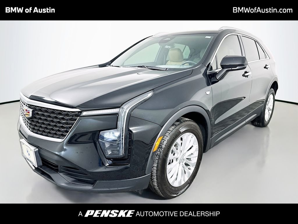 2024 Cadillac XT4 Luxury's photo
