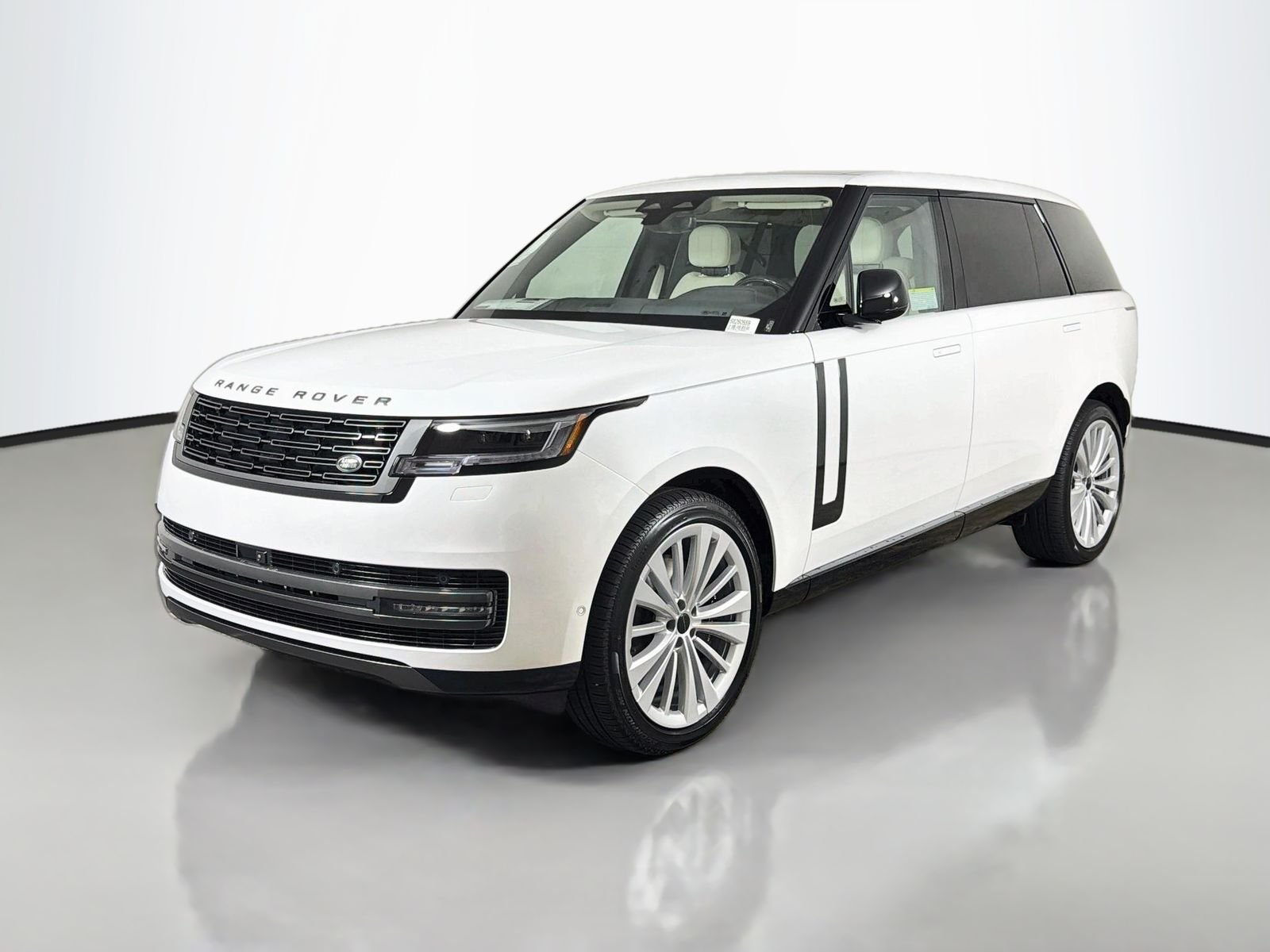 New 2026 Ostuni Pearl White Land Rover SE image 1