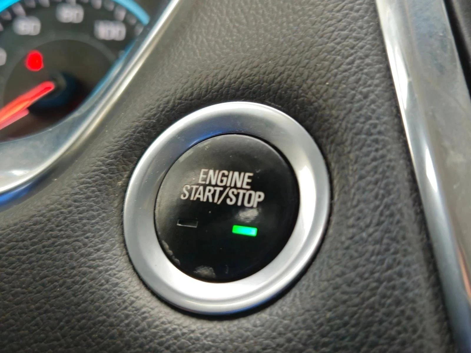 Used 2020 Summit White Chevrolet Premier image 15