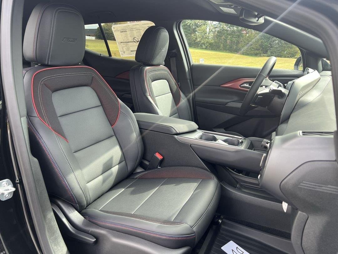 2026 Chevrolet Equinox EV RS - Photo 22