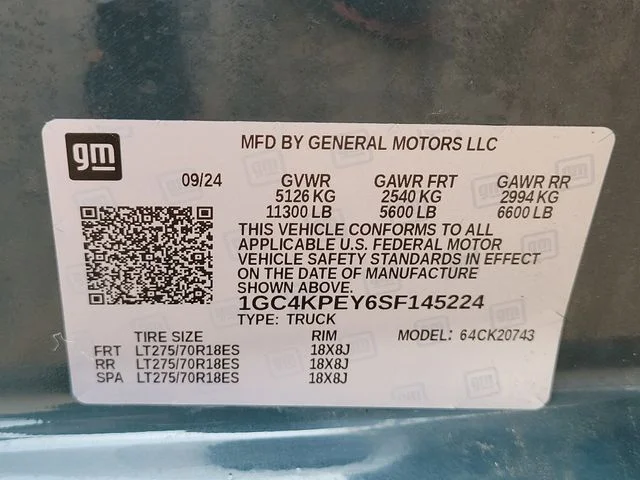 Used 2025 Gray Chevrolet LTZ image 9
