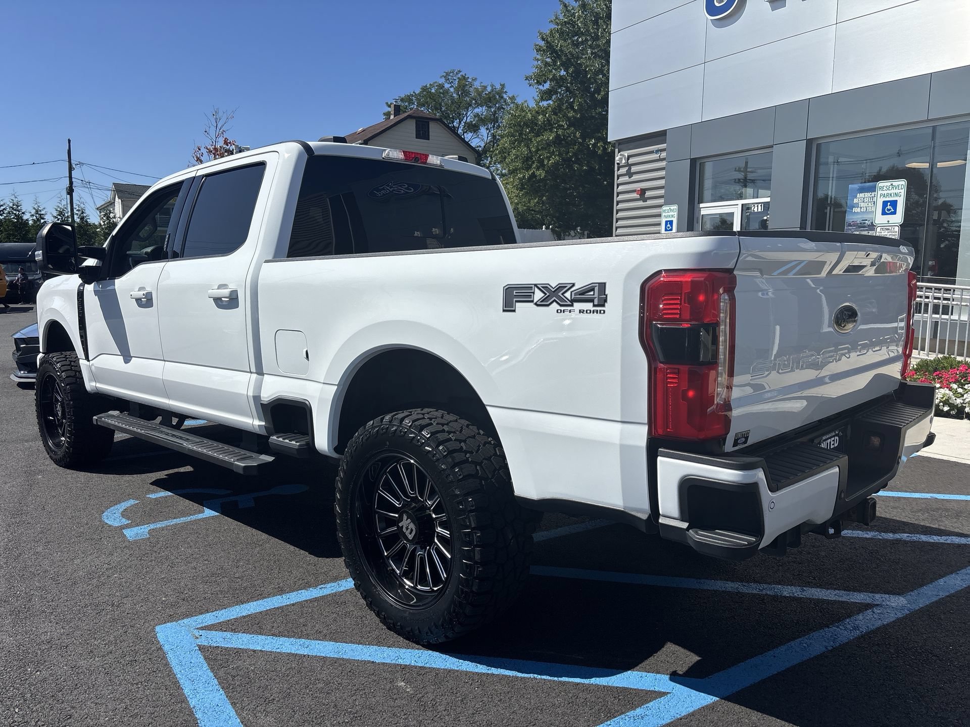 Used 2023 White Ford XLT image 34