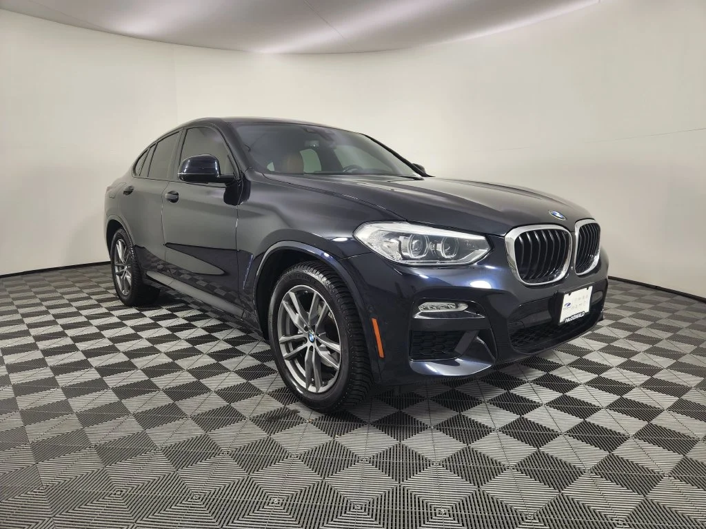 Used 2019 Black BMW xDrive30i image 7