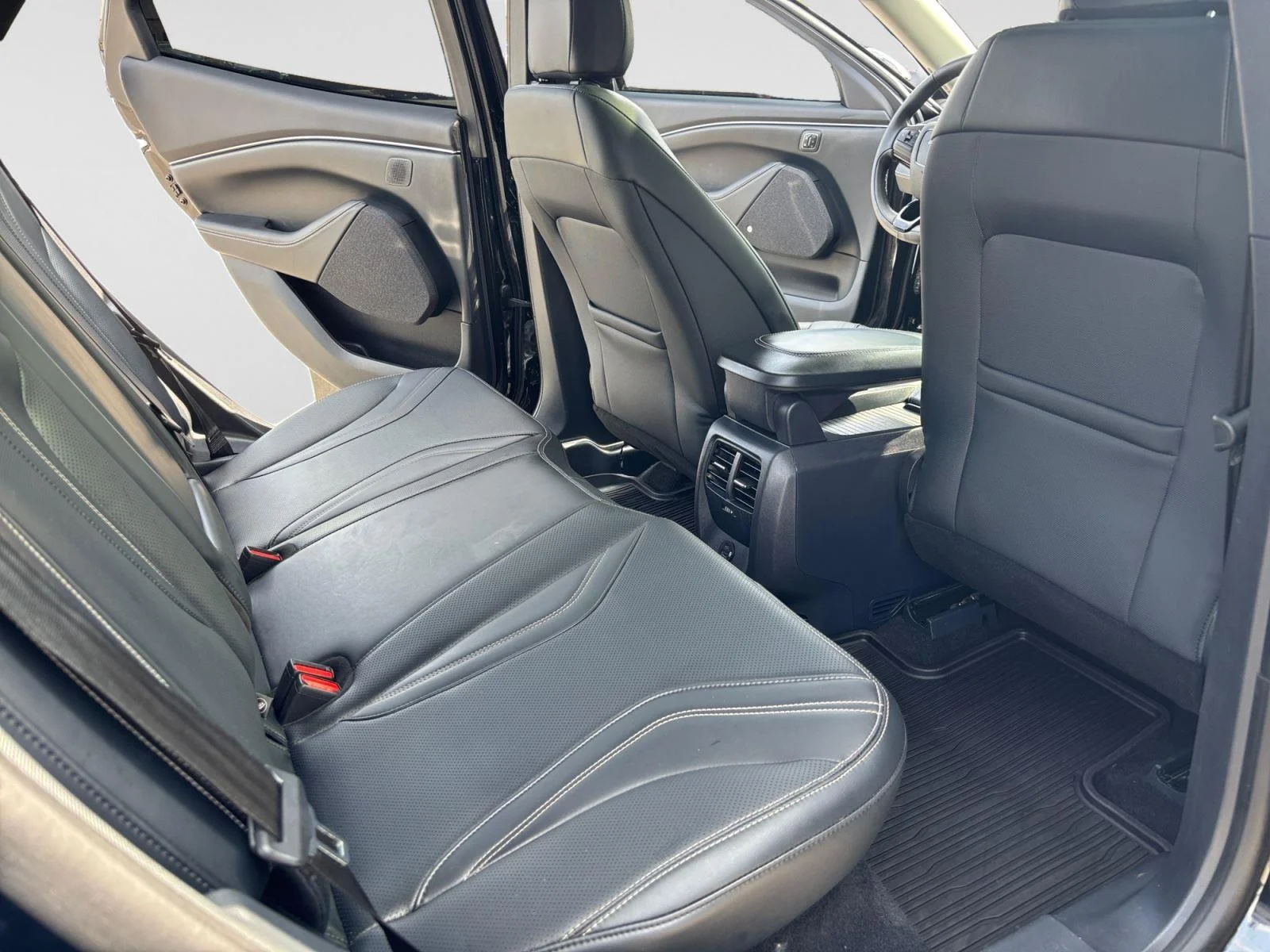 Used 2023 Shadow Black Ford Premium image 51