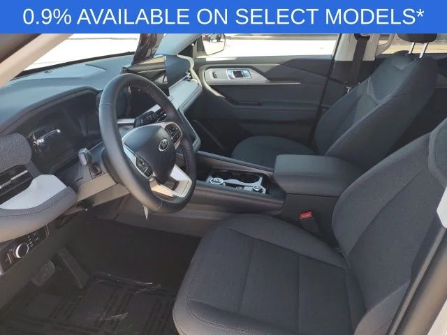 New 2026 Space White Metallic Ford Active image 11
