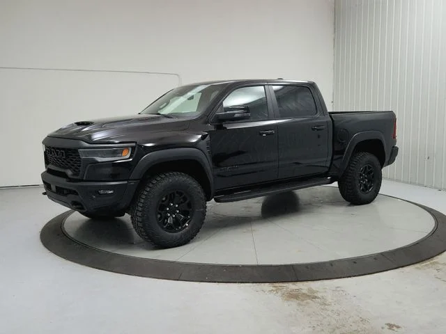 New 2026 Diamond Black Crystal Pearl-Coat Exterior Paint RAM RHO image 3