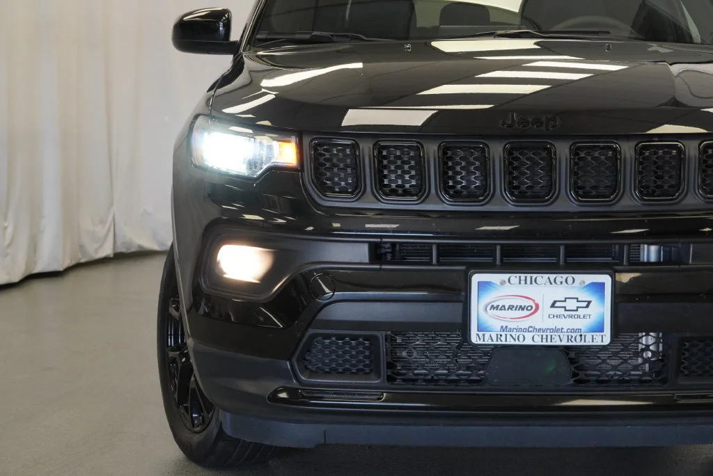 Used 2023 Black Jeep Altitude 4x4 image 33