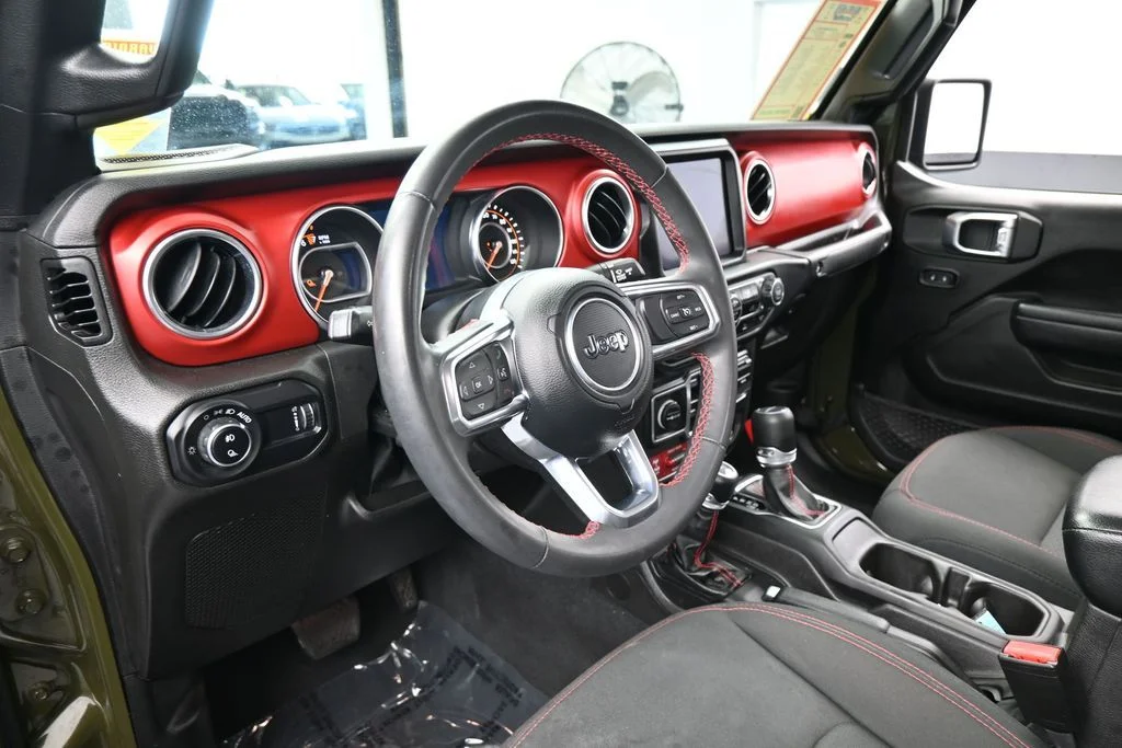 Used 2023 Sarge Green Clearcoat Jeep Rubicon image 10
