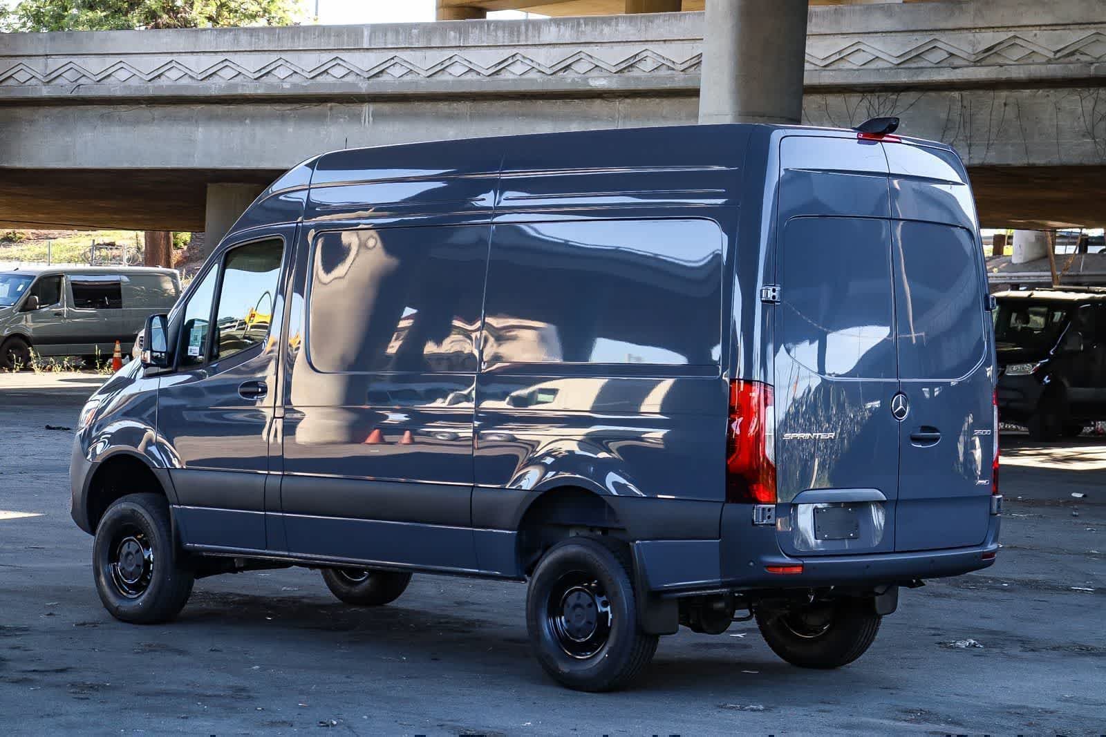 New 2026 Graphite Gray Mercedes-Benz Cargo 144WB High Roof AWD 2.0L I4 Diesel Turbo HO image 6