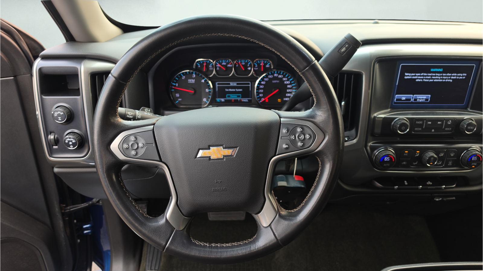 Used 2018 Deep Ocean Blue Chevrolet LT image 15