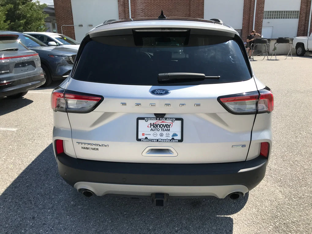 Pre-Owned 2020 Ford Escape Titanium