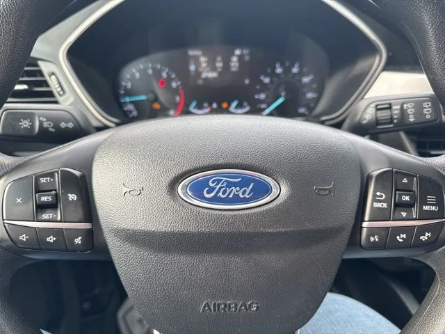 Used 2021 Gray Ford SE image 27