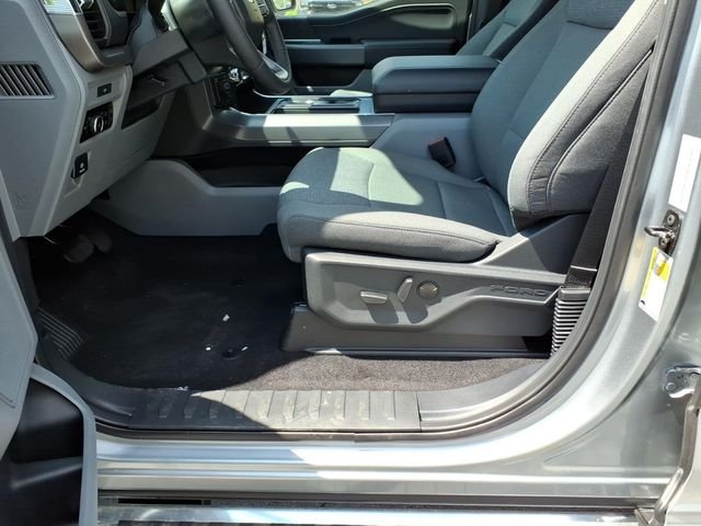 New 2026 Iconic Silver Metallic Ford XLT image 19