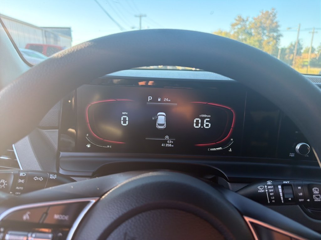 Used 2024 Black Kia LX image 19