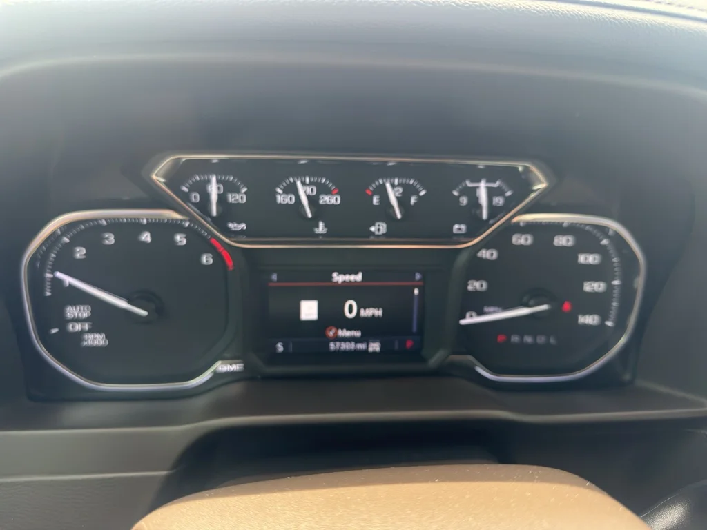 Used 2021 Pacific Blue Metallic GMC SLT image 28