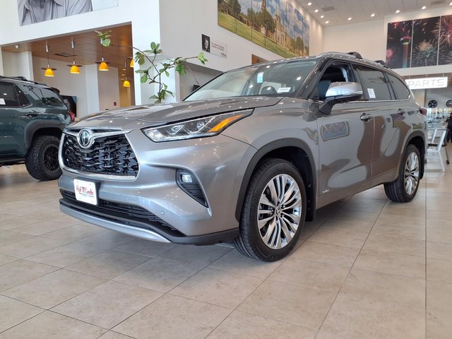 2026 Toyota Highlander Hybrid Hybrid Platinum