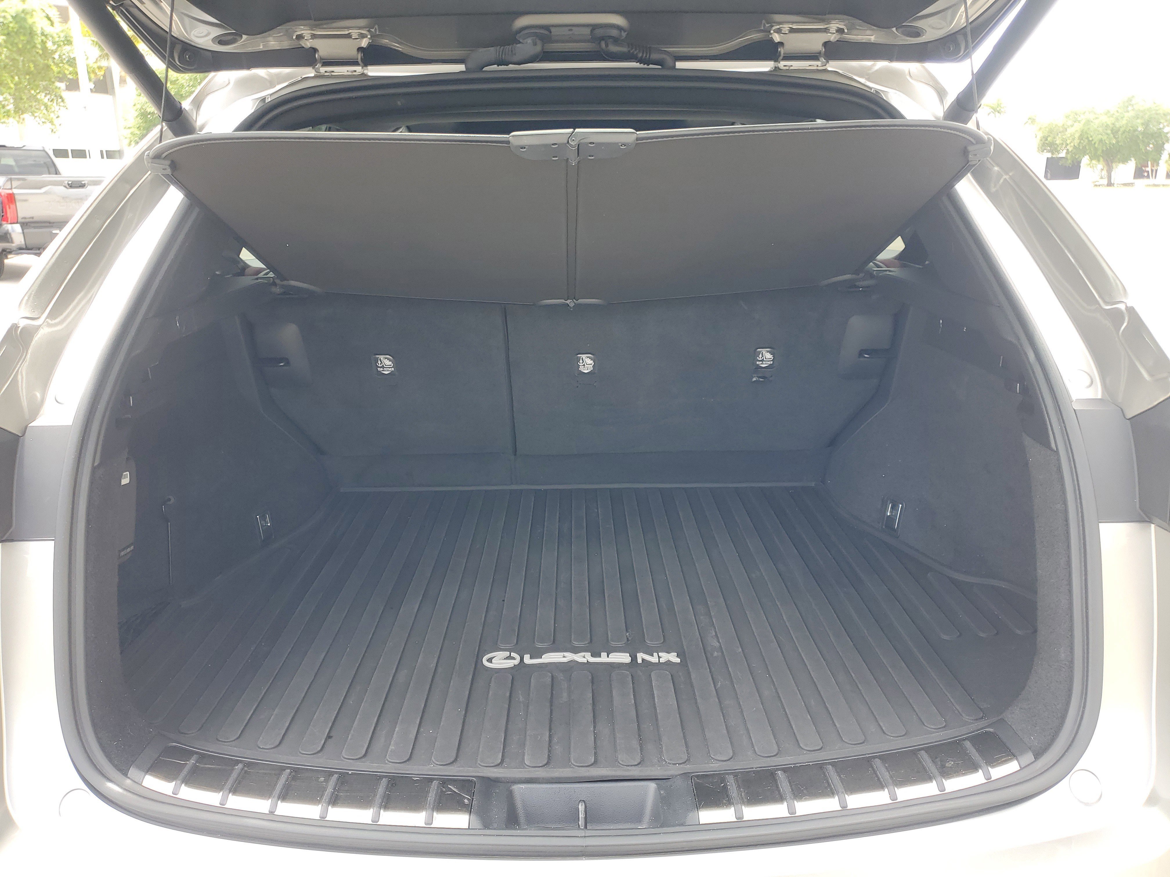 Used 2024 Silver Lexus NX 250 Premium image 12