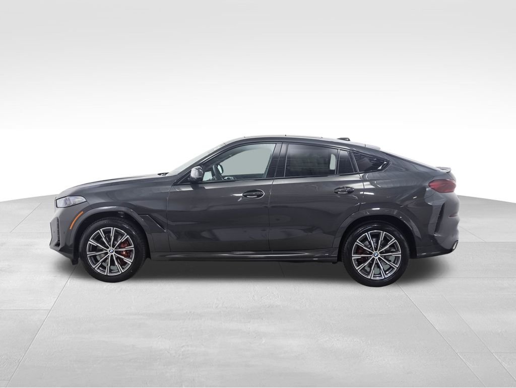 Used 2026 BMW X6 40i with VIN 5UX33EX00T9222821 for sale in Minneapolis, Minnesota