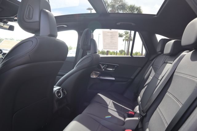 Certified Used 2026 Graphite Grey Metallic Mercedes-Benz GLC 300 image 20