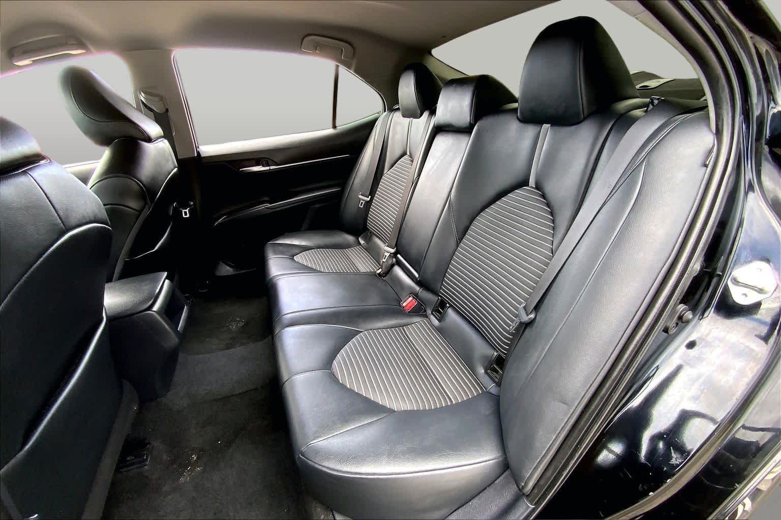 Used 2021 Midnight Black Metallic Toyota SE image 20