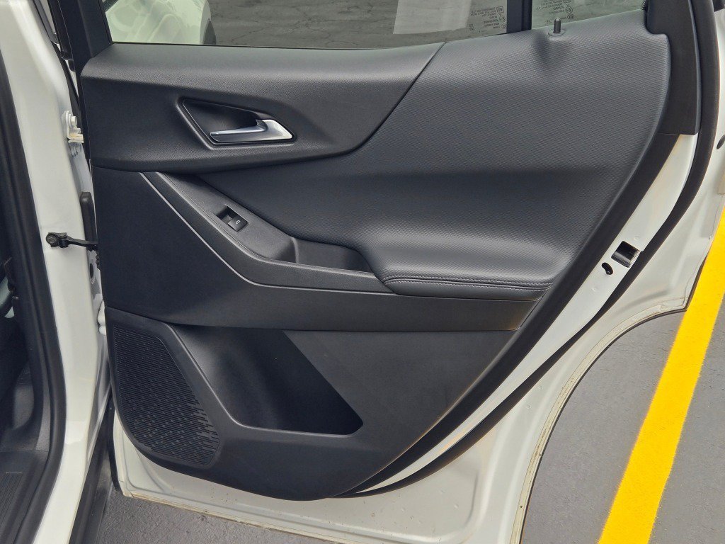 2025 Chevrolet Equinox LT - Photo 8