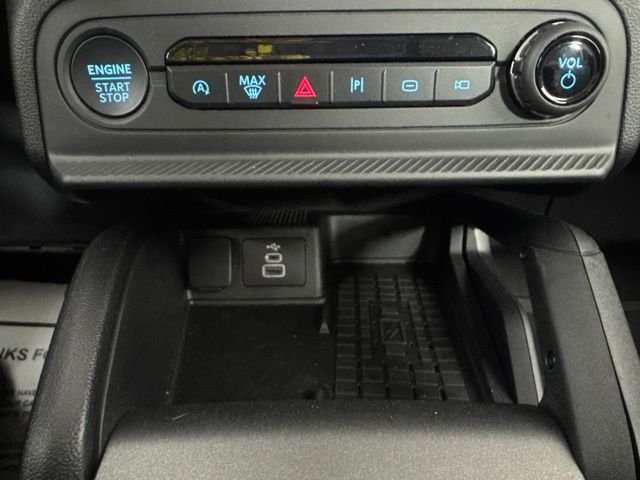 Used 2025 Gray Ford Badlands image 16