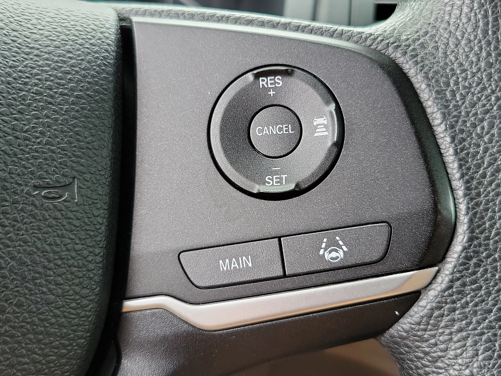Used 2018 Modern Steel Metallic Honda EX image 21