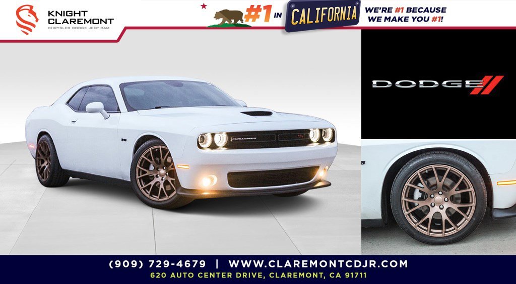 Used 2022 White Dodge R/T image 1