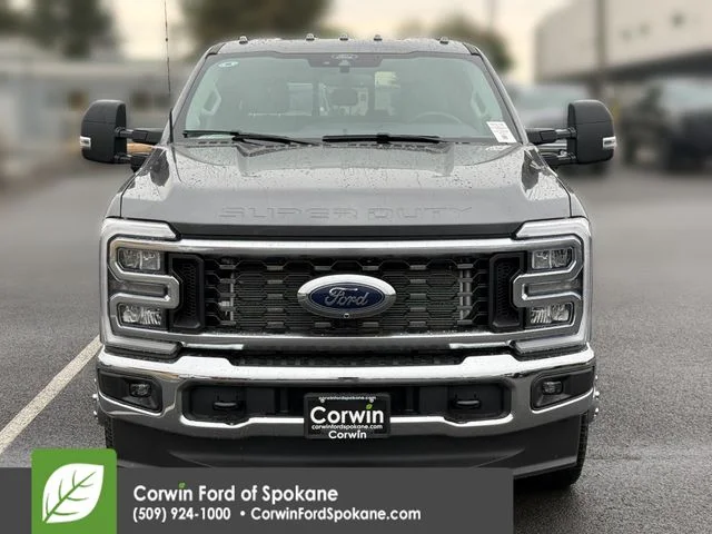 New 2026 Carbonized Gray Metallic Ford XLT image 6