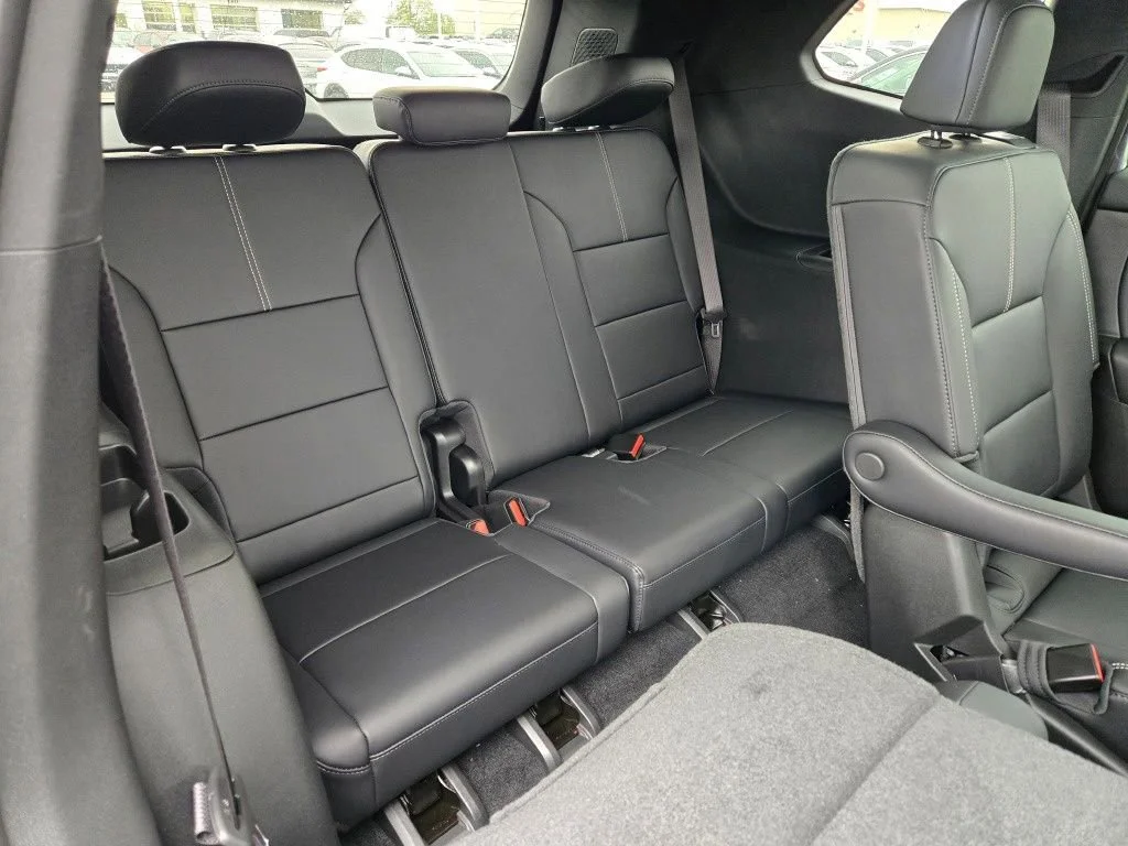 2025 GMC Acadia Elevation - Photo 25