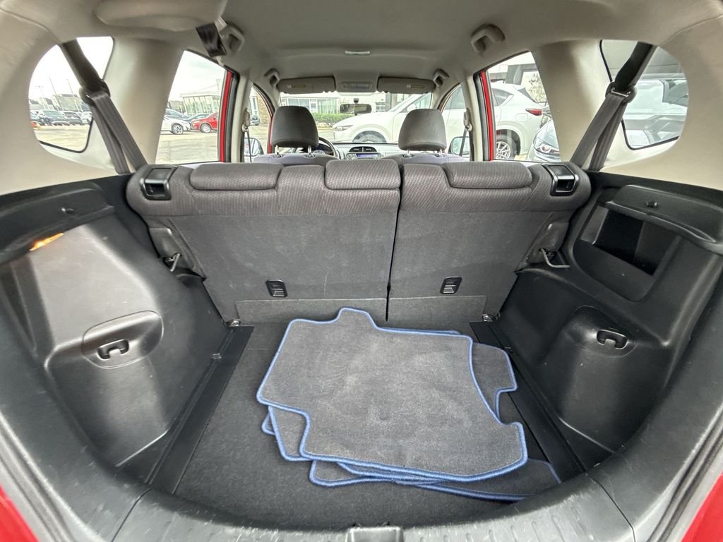 Used 2013  Honda Sport image 23