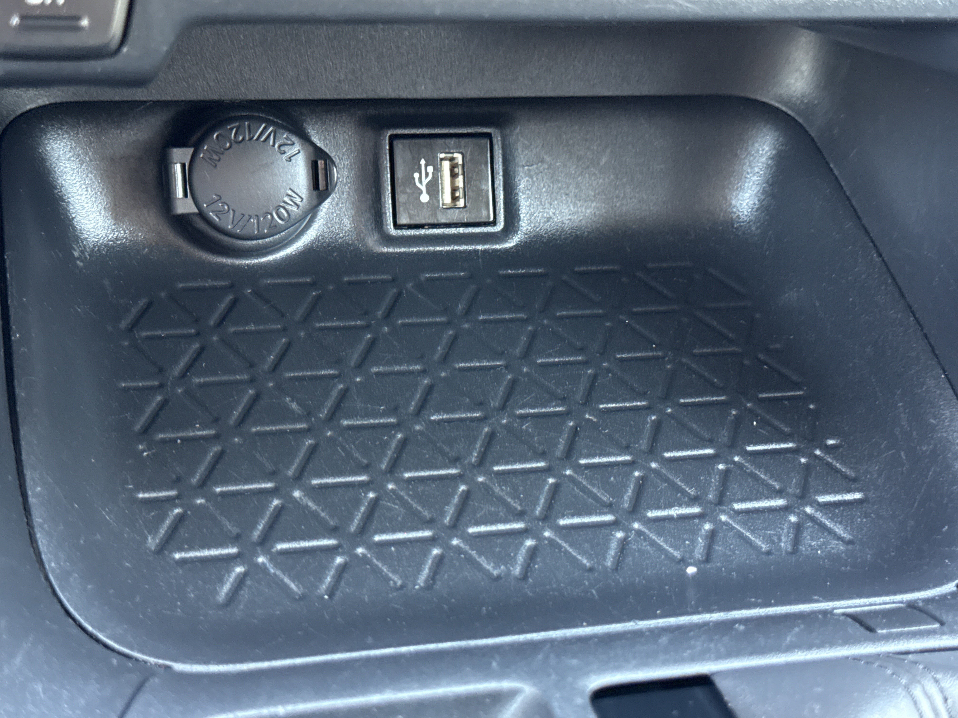 Used 2024 Ice Cap Toyota XLE image 26