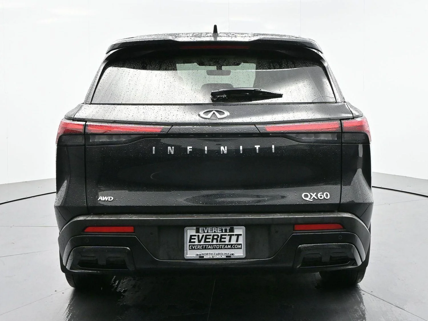 Used 2023 Black INFINITI PURE image 6