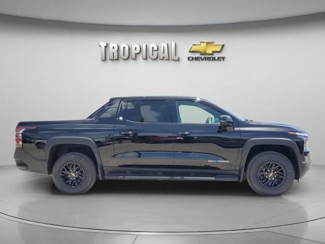 New 2026 Black Chevrolet LT - Extended Range image 6