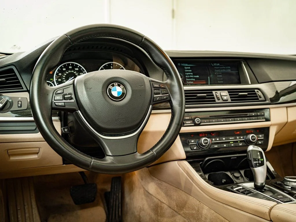 Used 2014 Imperial Blue Metallic BMW 535d image 4