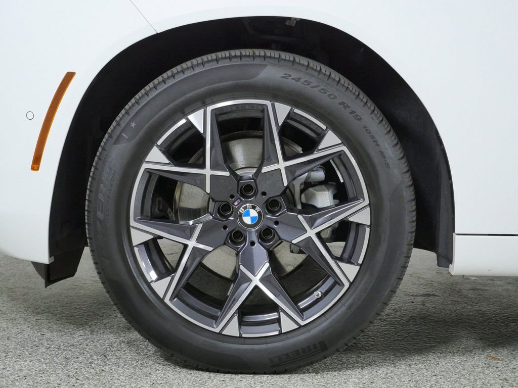 Certified Used 2025 Alpine White BMW 30 xDrive image 20