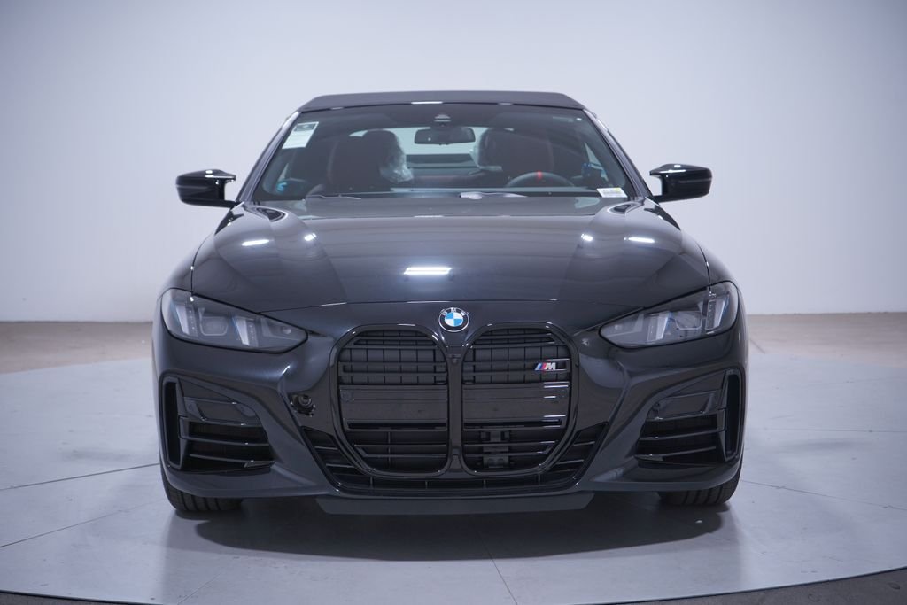 Used 2026 Black Sapphire Metallic BMW M440i image 4