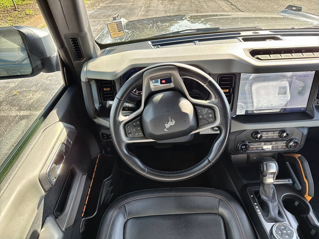 Used 2023 Gray Ford Badlands image 10