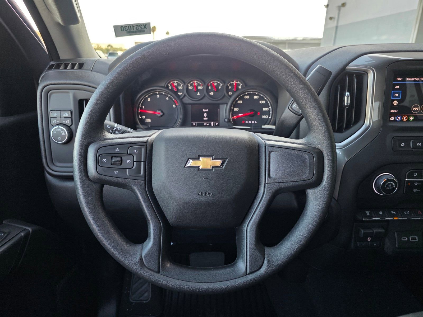2025 Chevrolet Silverado 2500 HD Custom - Photo 31
