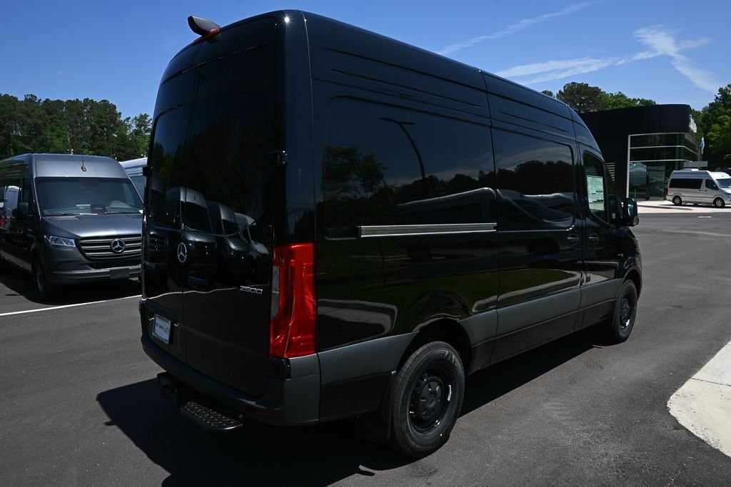 New 2026 Jet Black Mercedes-Benz Cargo 144 WB image 25