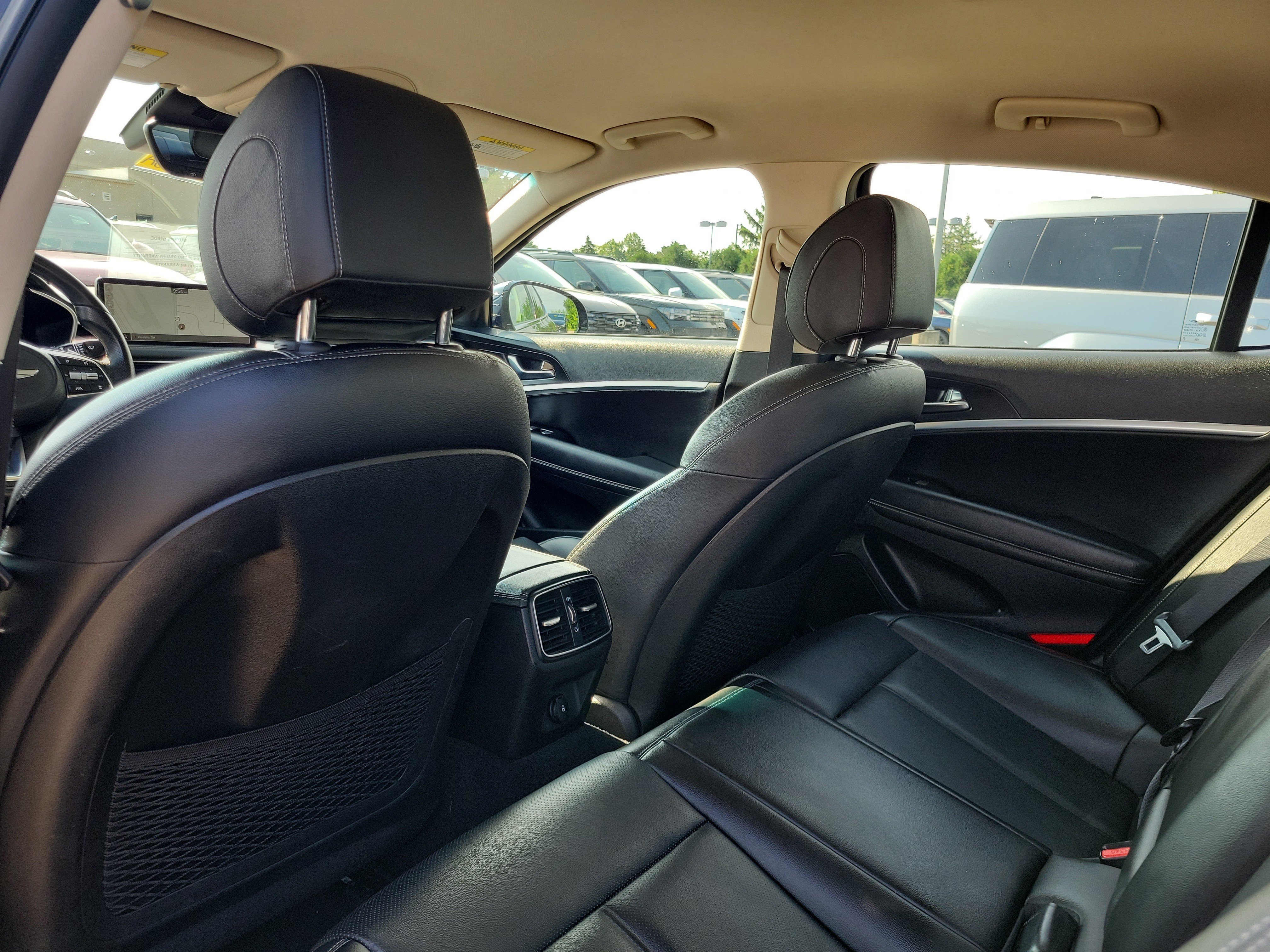 Used 2023 Capri Blue Genesis 2.0T image 14