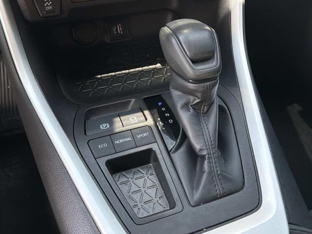 Certified Used 2025 Silver Toyota LE image 23